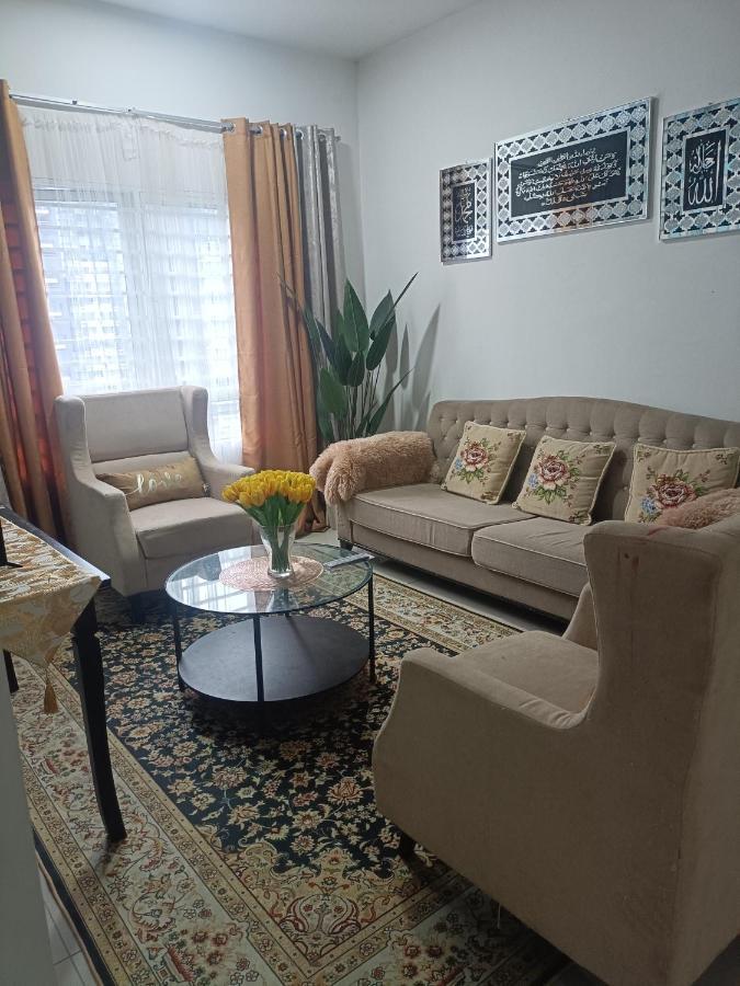 Cikta'Z Homestay Southville City Bangi Kampong Tangkas Exterior photo